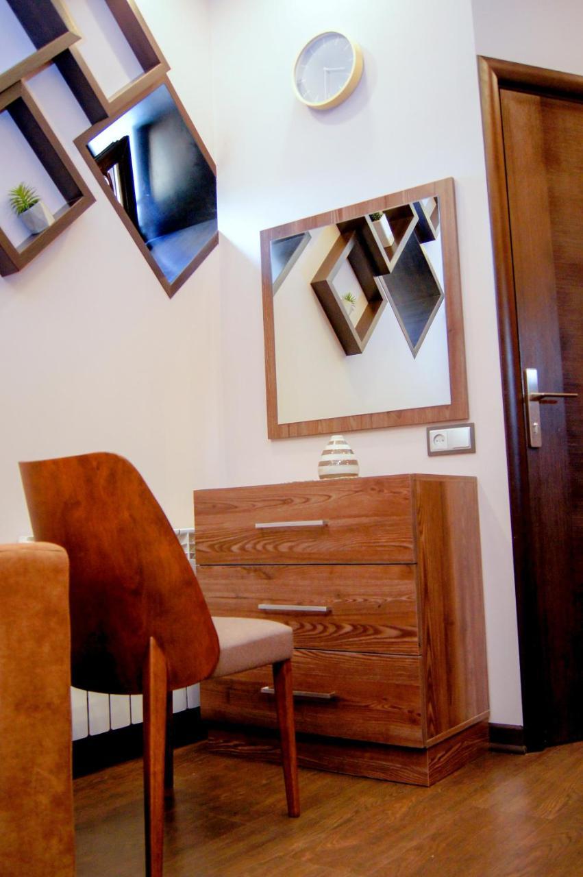 Moscow Boutique Hotel Yerevan Bagian luar foto