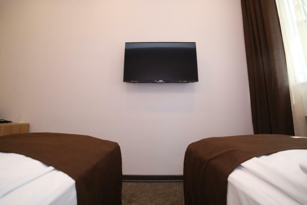 Moscow Boutique Hotel Yerevan Bagian luar foto